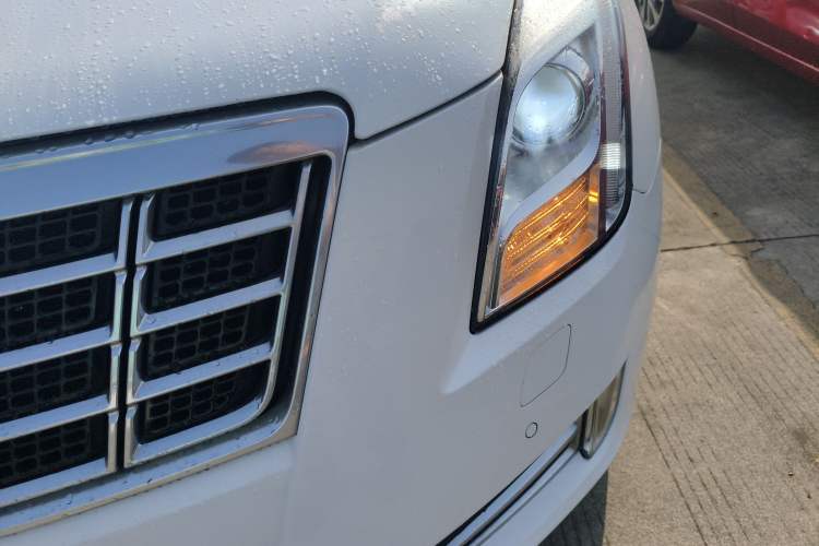 Used Cadillac XTS 2014 28T Luxury Model Left Front Headlight