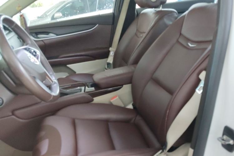 Used Cadillac XTS 2014 28T Comfort Version Left Front Seat