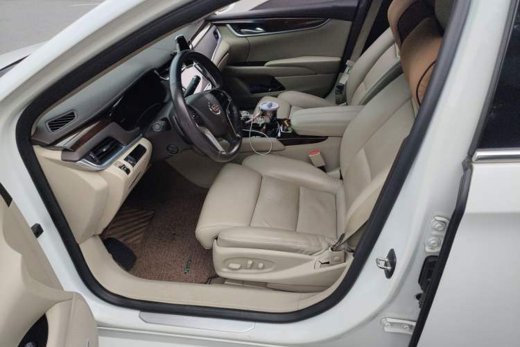 Used Cadillac XTS 2014 28T Luxury Model Left Front Seat