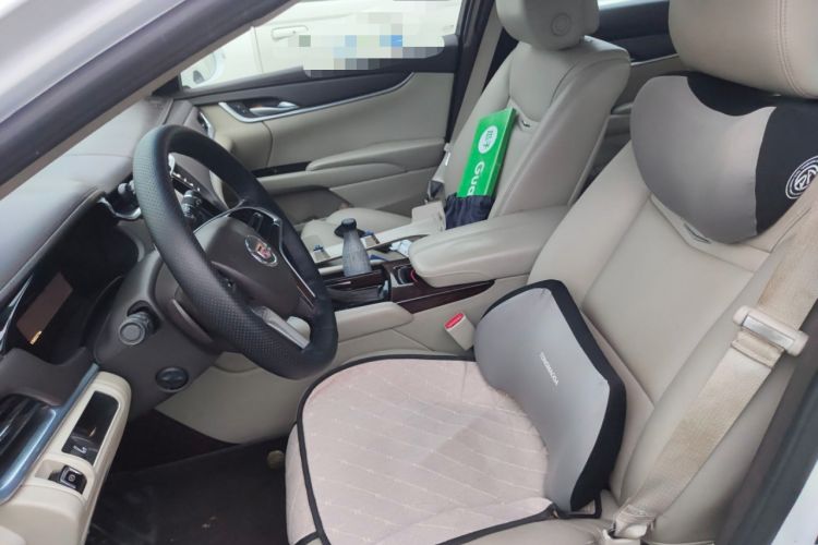 Used Cadillac XTS 2014 28T Comfort Version Left Front Seat
