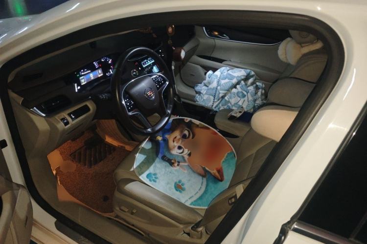 Used Cadillac XTS 2014 28T Comfort Version Left Front Seat