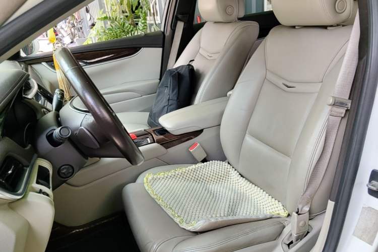 Used Cadillac XTS 2014 28T Elite Edition Left Front Seat