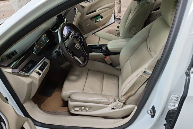 Used Cadillac XTS 2014 28T Platinum Edition Left Front Seat