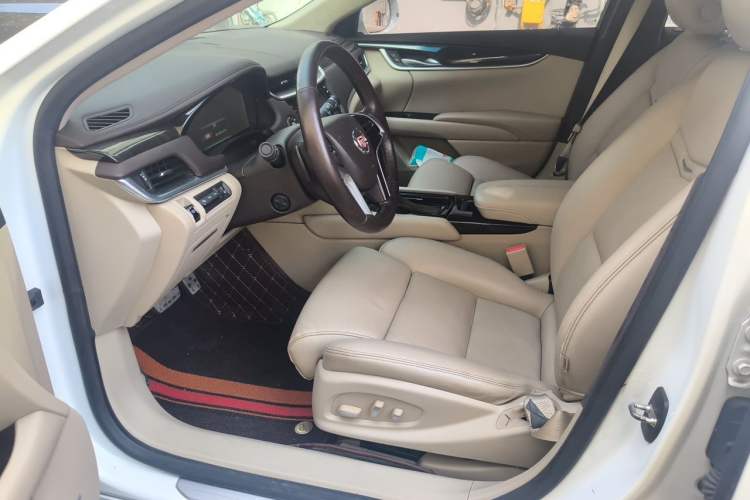 Used Cadillac XTS 2014 28T Platinum Edition Left Front Seat
