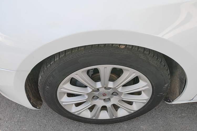 Used Cadillac XTS 2014 28T Comfort Version Left Front Wheel Hub