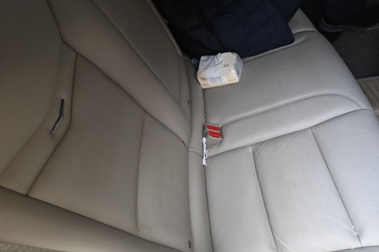 Used Cadillac XTS 2014 28T Comfort Version Left Rear Seat