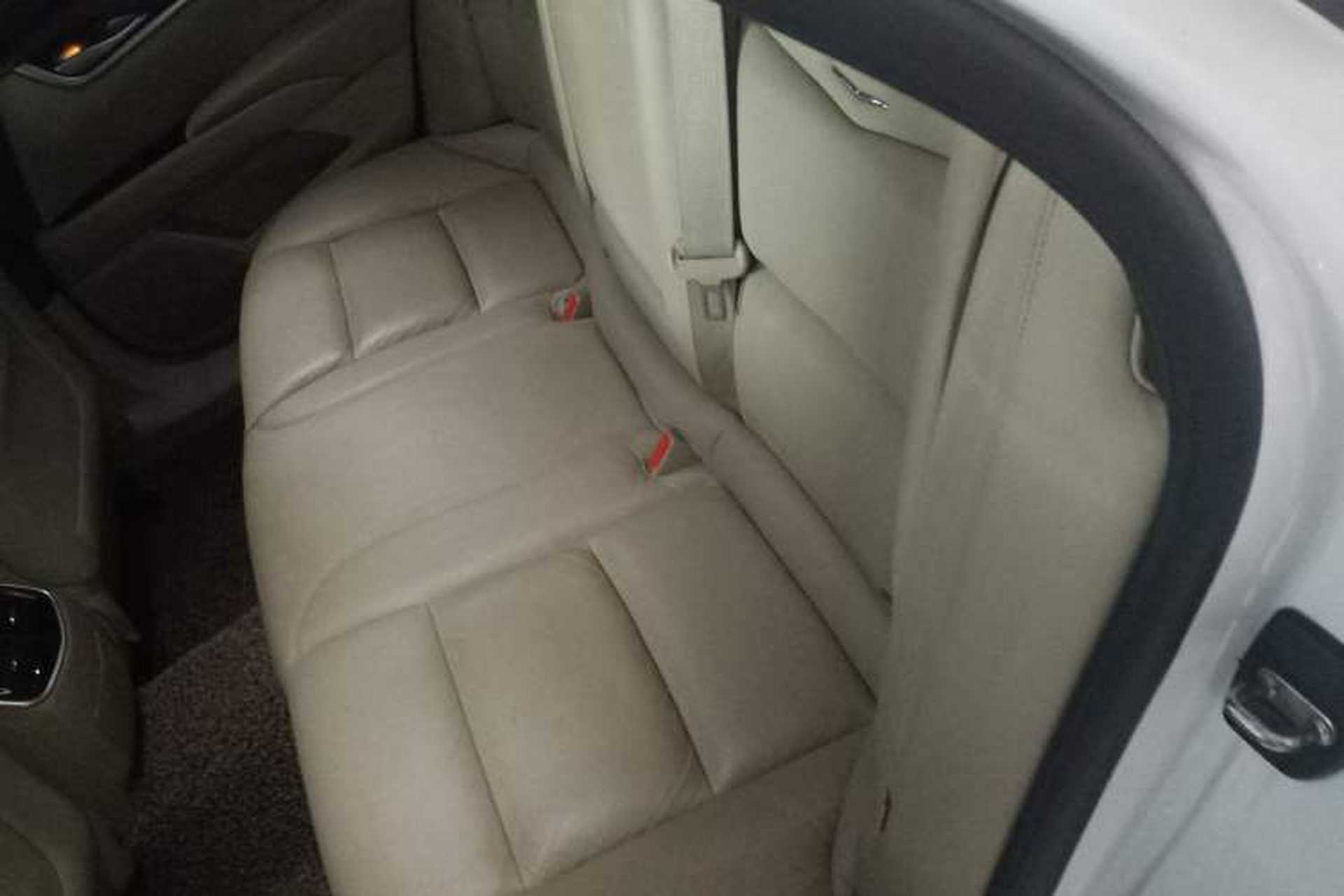 Used Cadillac XTS 2014 28T Comfort Version Left Rear Seat
