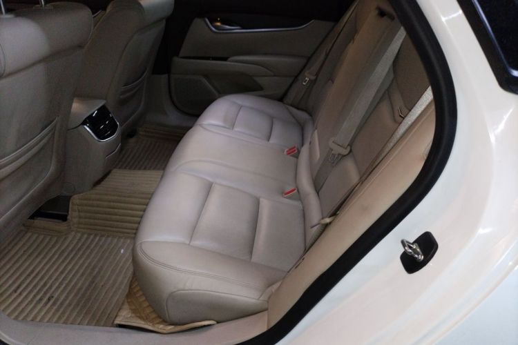 Used Cadillac XTS 2014 28T Comfort Version Left Rear Seat