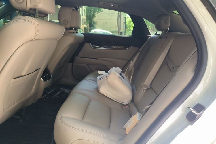 Used Cadillac XTS 2014 28T Elite Edition Left Rear Seat