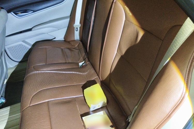 Used Cadillac XTS 2014 28T Comfort Version Left Rear Seat