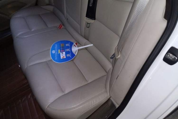 Used Cadillac XTS 2014 28T Luxury Model Left Rear Seat