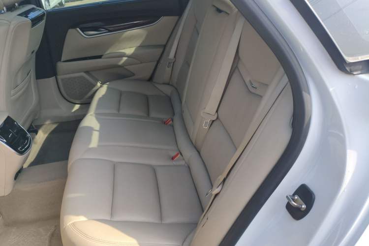 Used Cadillac XTS 2014 28T Luxury Model Left Rear Seat