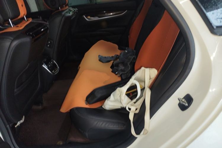 Used Cadillac XTS 2014 28T Luxury Model Left Rear Seat
