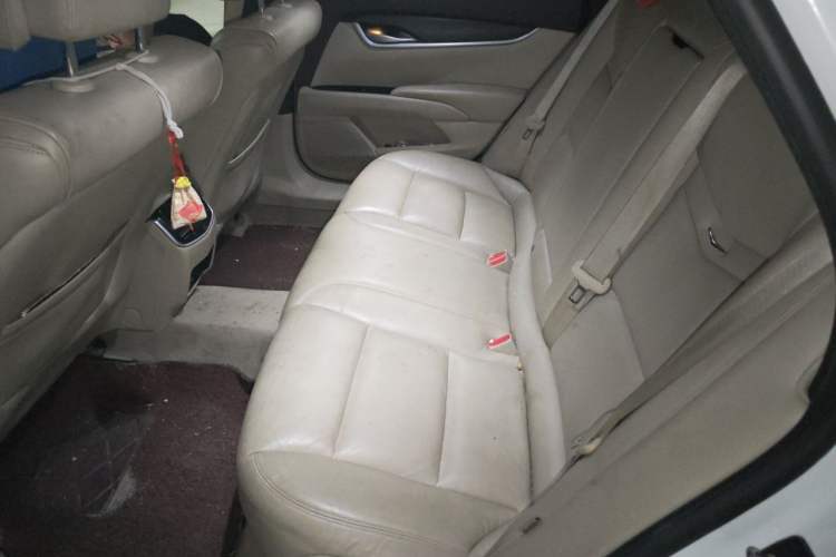 Used Cadillac XTS 2014 28T Comfort Version Left Rear Seat