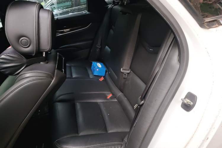 Used Cadillac XTS 2014 28T Luxury Model Left Rear Seat