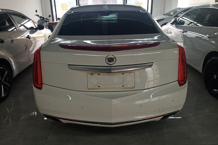 Used Cadillac XTS 2014 28T Comfort Version Rear