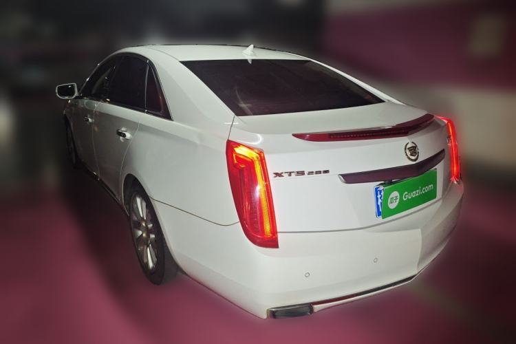 Used Cadillac XTS 2014 28T Comfort Version Rear Left 45 Deg