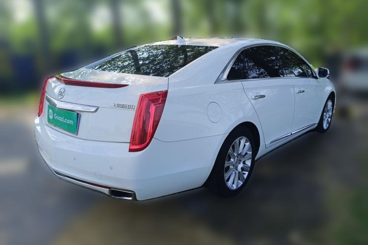 Used Cadillac XTS 2014 28T Comfort Version Rear Right 45 Deg