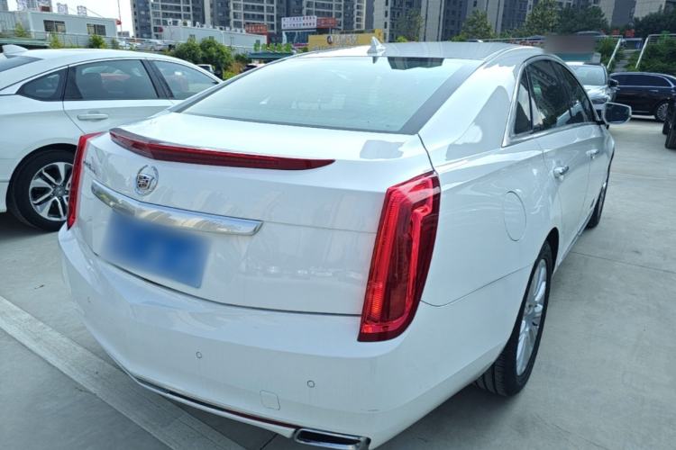 Used Cadillac XTS 2014 28T Comfort Version Rear Right 45 Deg