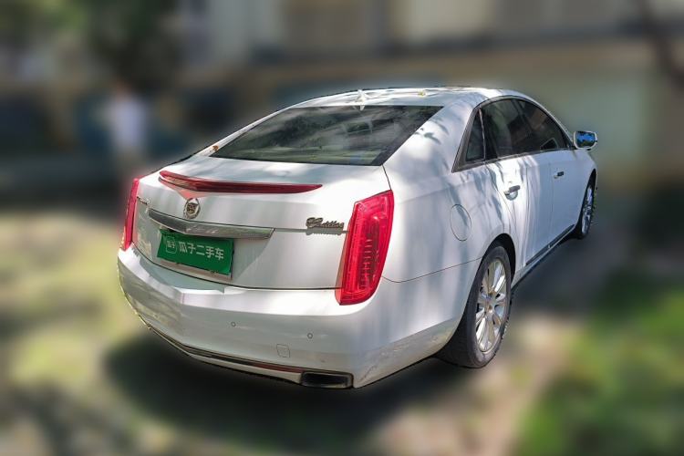 Used Cadillac XTS 2014 28T Elite Edition Rear Right 45 Deg