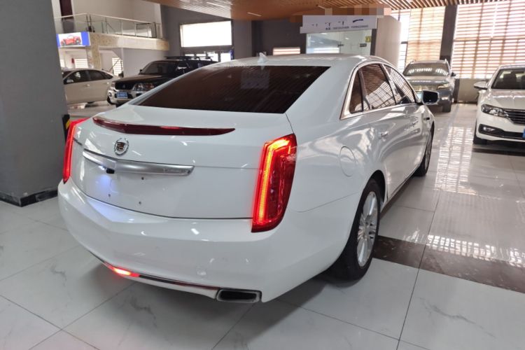Used Cadillac XTS 2014 28T Comfort Version Rear Right 45 Deg