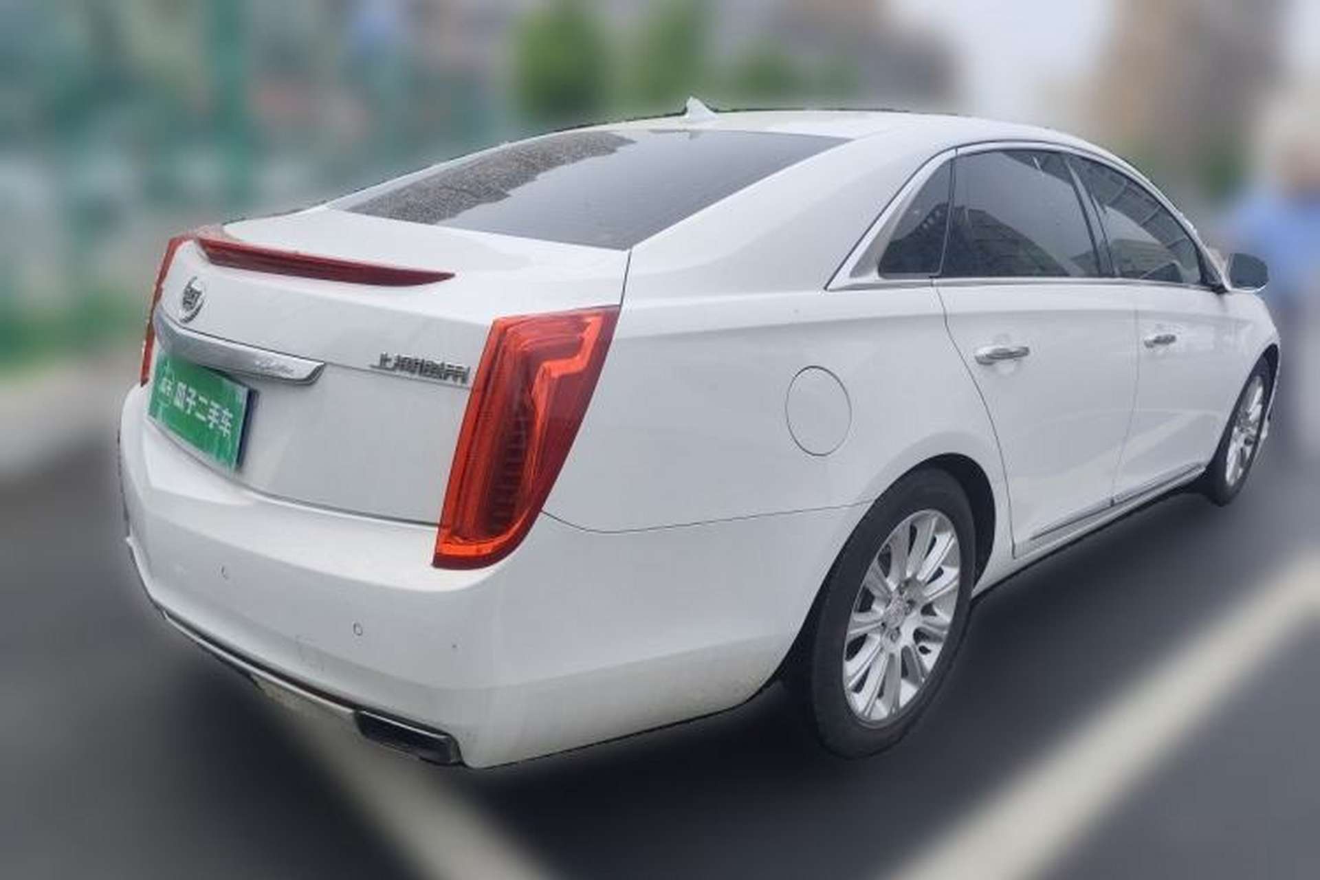 Used Cadillac XTS 2014 28T Comfort Version Rear Right 45 Deg