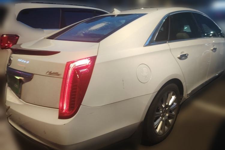Used Cadillac XTS 2014 28T Comfort Version Rear Right 45 Deg