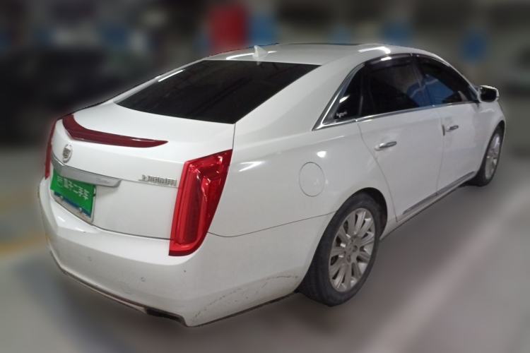 Used Cadillac XTS 2014 28T Luxury Model Rear Right 45 Deg