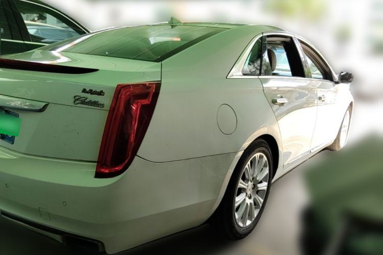 Used Cadillac XTS 2014 28T Elite Edition Rear Right 45 Deg