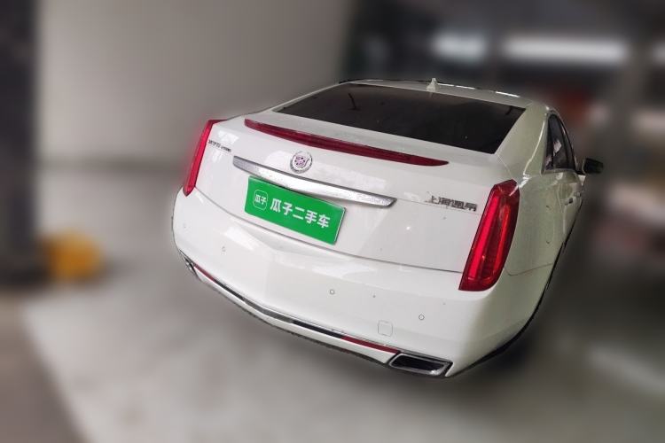 Used Cadillac XTS 2014 28T Luxury Model Rear Right 45 Deg