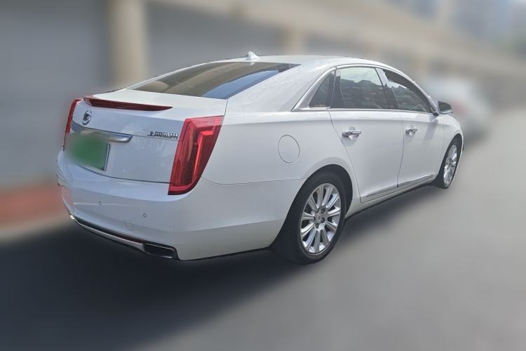 Used Cadillac XTS 2014 28T Elite Edition Rear Right 45 Deg