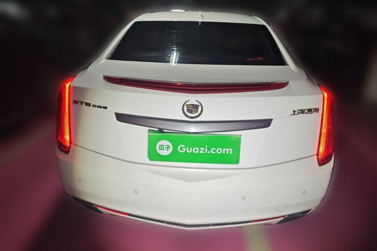Used Cadillac XTS 2014 28T Comfort Version Rear