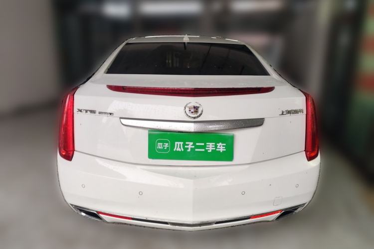Used Cadillac XTS 2014 28T Luxury Model Rear