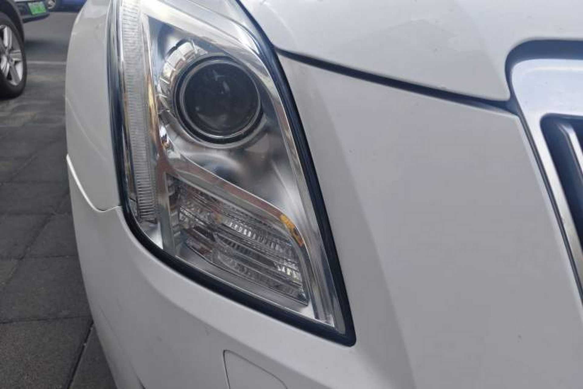 Used Cadillac XTS 2014 28T Elite Edition Right Front Headlight