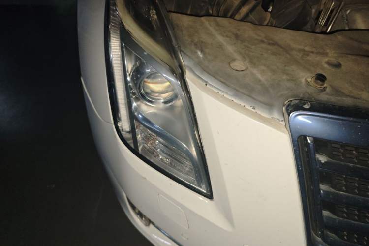 Used Cadillac XTS 2014 28T Elite Edition Right Front Headlight