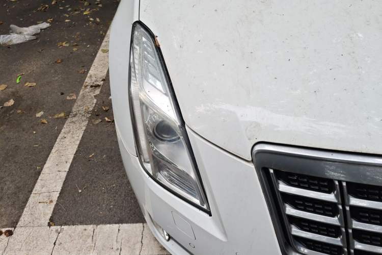Used Cadillac XTS 2014 28T Luxury Model Right Front Headlight