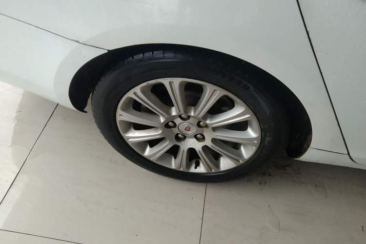 Used Cadillac XTS 2014 28T Comfort Version Right Rear Wheel Hub
