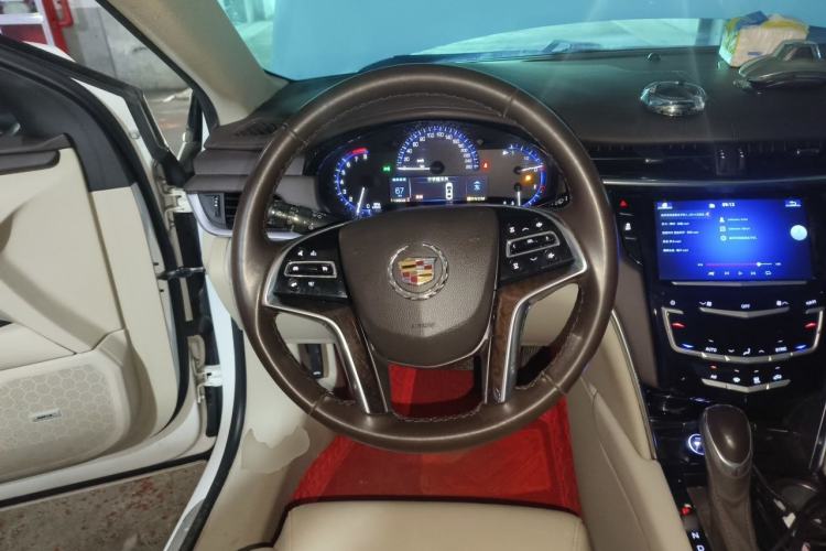 Used Cadillac XTS 2014 28T Comfort Version Steering Wheel
