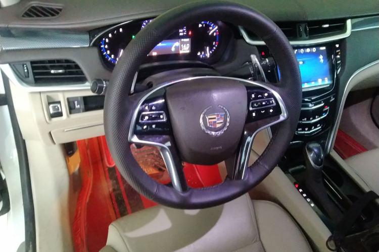 Used Cadillac XTS 2014 28T Comfort Version Steering Wheel