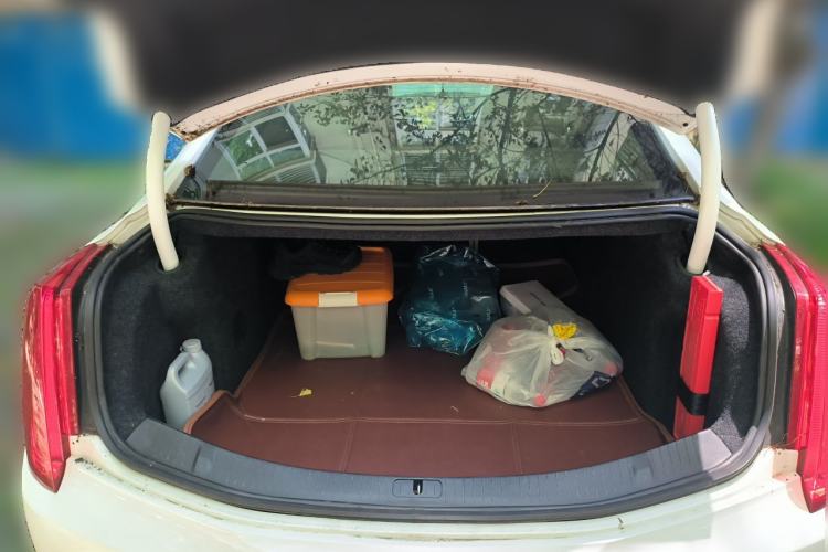 Used Cadillac XTS 2014 28T Elite Edition Trunk