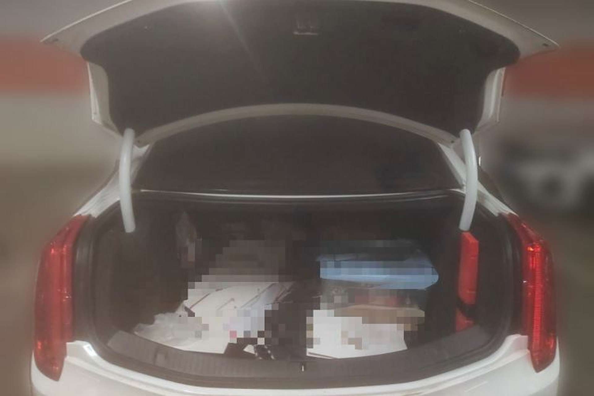 Used Cadillac XTS 2014 28T Platinum Edition Trunk