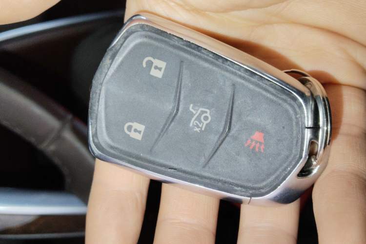Used Cadillac XTS 2014 28T Comfort Version Vehicle Key