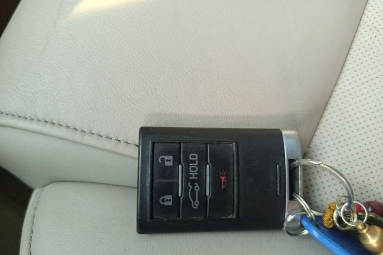 Used Cadillac XTS 2014 28T Comfort Version Vehicle Key