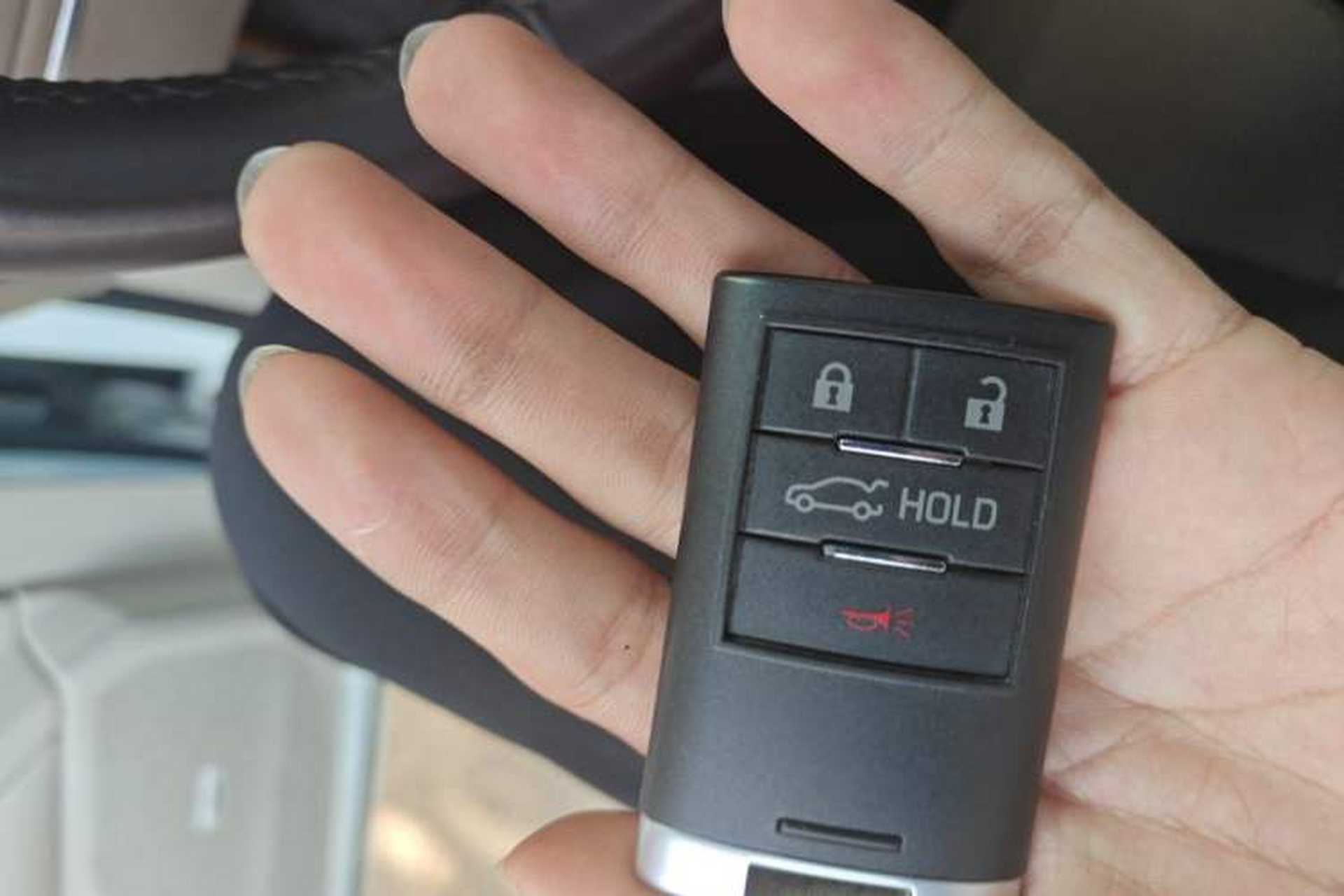 Used Cadillac XTS 2014 28T Comfort Version Vehicle Key