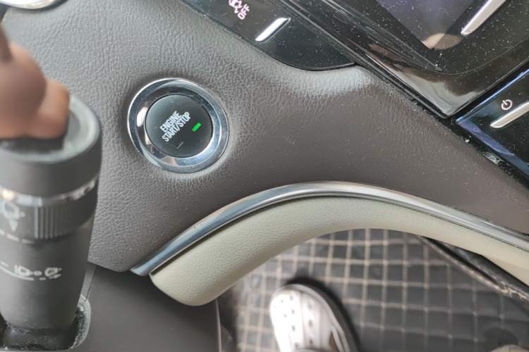Used Cadillac XTS 2014 28T Elite Edition Vehicle Key