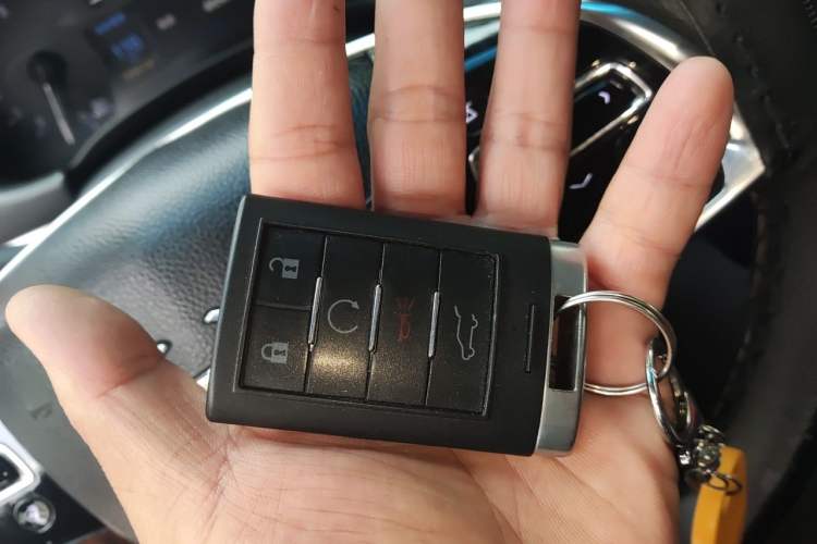 Used Cadillac XTS 2014 28T Luxury Model Vehicle Key