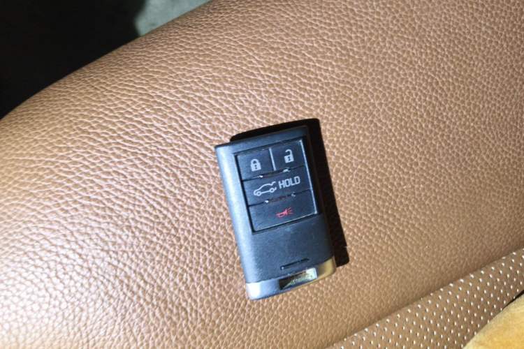Used Cadillac XTS 2014 28T Comfort Version Vehicle Key