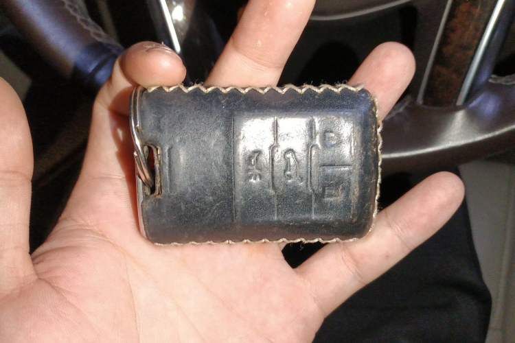 Used Cadillac XTS 2014 28T Comfort Version Vehicle Key