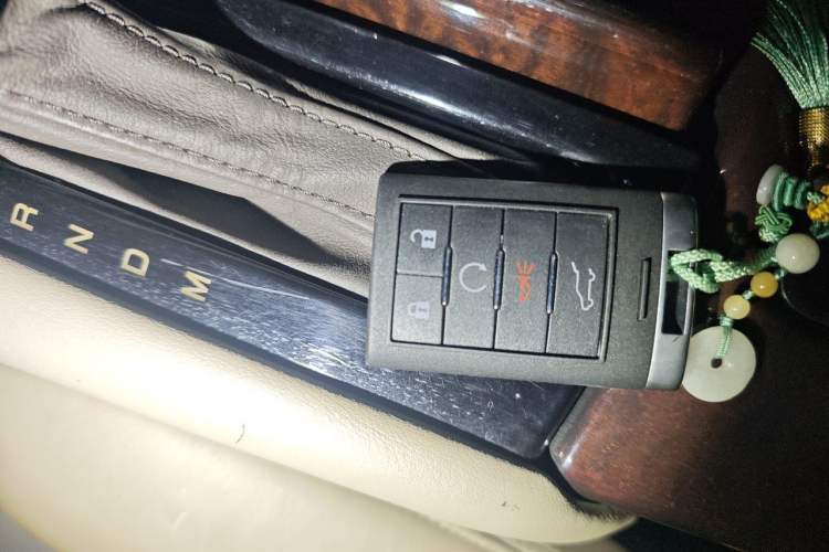 Used Cadillac XTS 2014 28T Comfort Version Vehicle Key