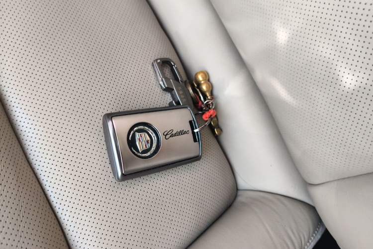Used Cadillac XTS 2014 28T Platinum Edition Vehicle Key